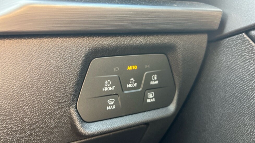 Vehicle 33