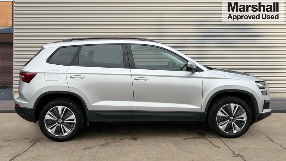 Used Skoda Karoq 2023 for sale - 76116746: Photo 2