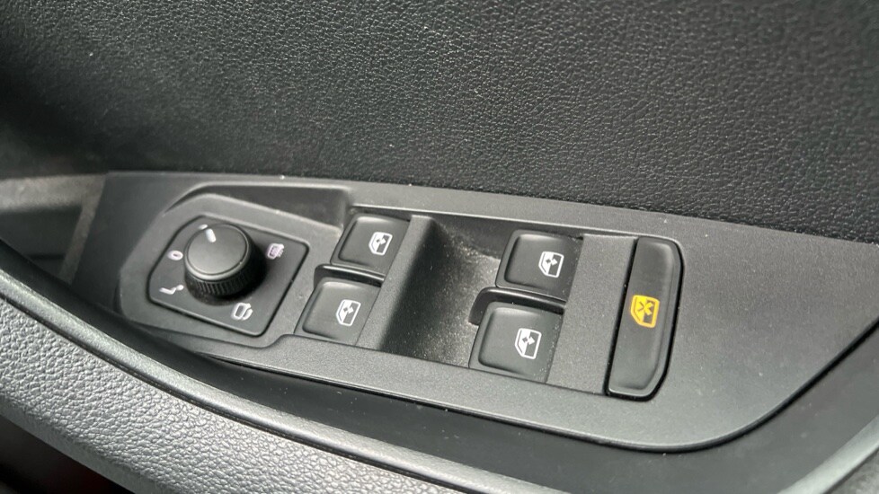 Used Skoda Karoq 2023 for sale - 76116746: Photo 31