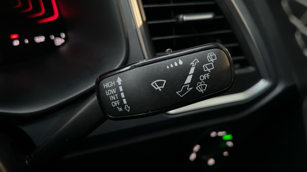 Used SEAT Ateca 2024 for sale - 76826702: Photo 34