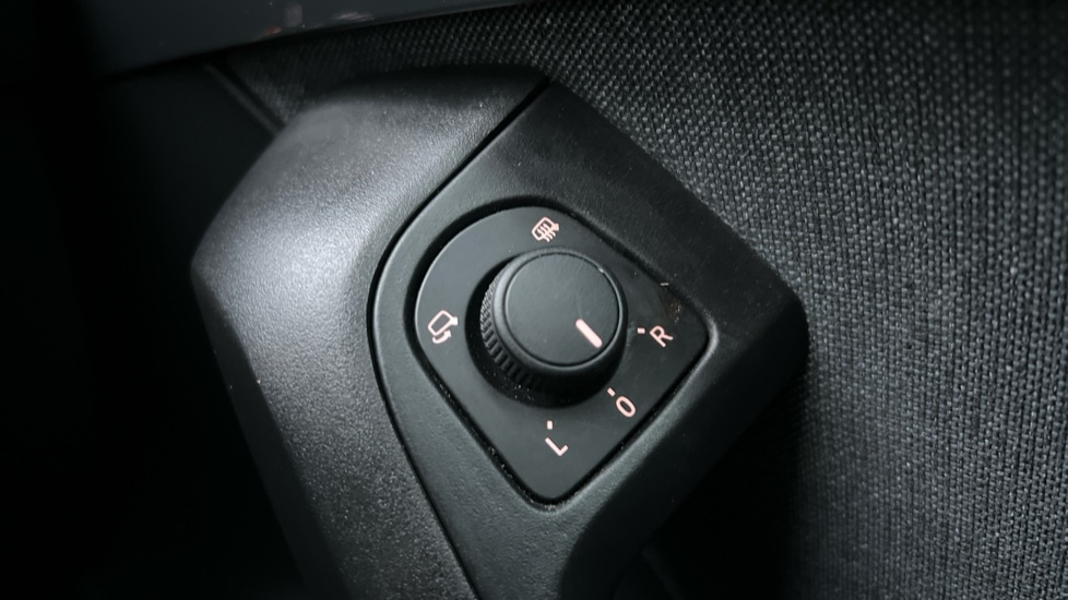 Used SEAT Ateca 2024 for sale - 76826702: Photo 36