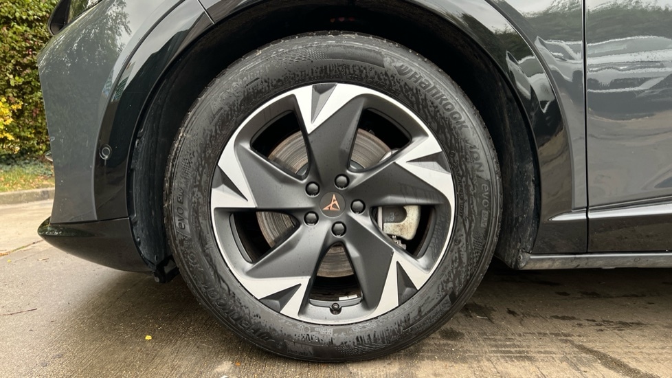 Used Cupra Tavascan 2024 for sale - 76233908: Photo 17