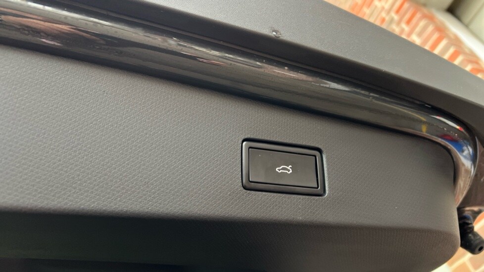 Used Cupra Tavascan 2024 for sale - 76233908: Photo 31