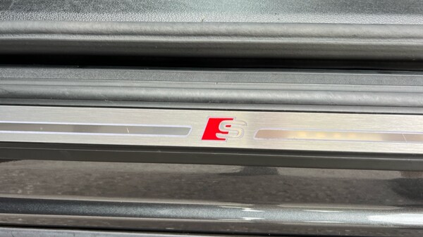 Used Audi Q5 2021 for sale - 75751451: Photo 40