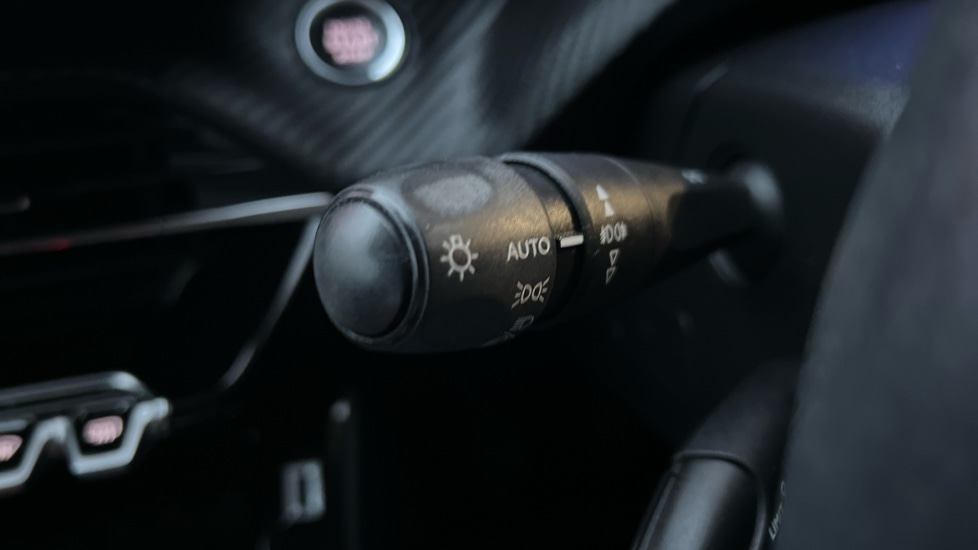 Used Peugeot 2008 2021 for sale - 76881696: Photo 29