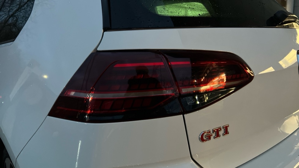 Used Volkswagen Golf 2019 for sale - 76907915: Photo 23