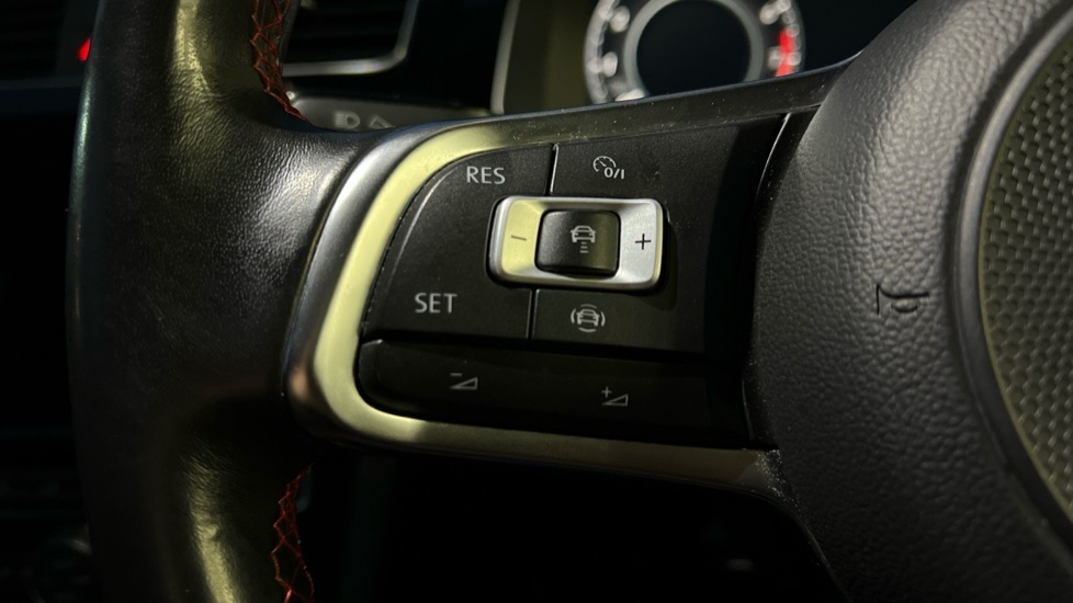 Used Volkswagen Golf 2019 for sale - 76907915: Photo 27