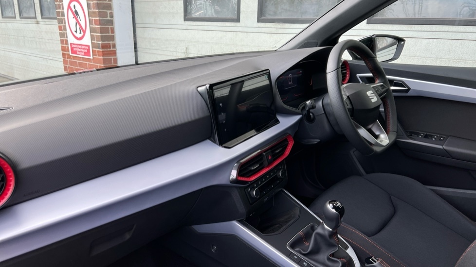 Used SEAT Arona 2025 for sale - 76203753: Photo 2