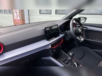 Used SEAT Arona 2025 for sale - 76203753: Photo 2
