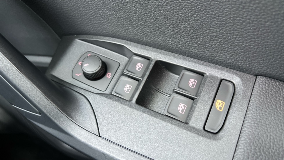 Used SEAT Arona 2025 for sale - 76567921: Photo 32