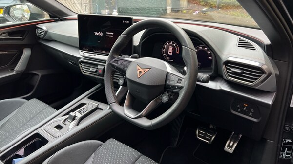 Used Cupra Leon 2025 for sale - 76244515: Photo 9