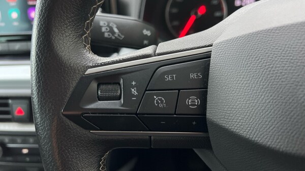 Used SEAT Arona 2022 for sale - 76297282: Photo 31