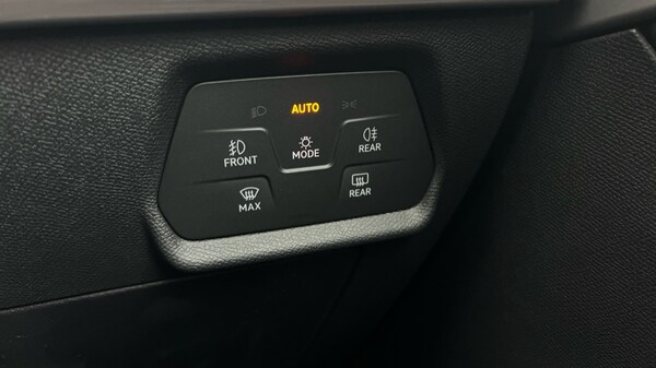 Used SEAT Leon 2024 for sale - 75775898: Photo 51