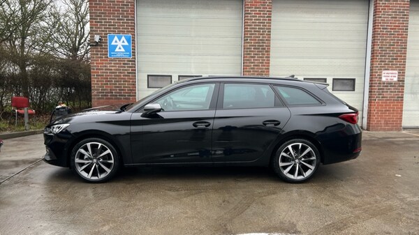 Used SEAT Leon 2024 for sale - 75775898: Photo 9