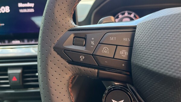 Used Cupra Formentor 2025 for sale - 75751300: Photo 31