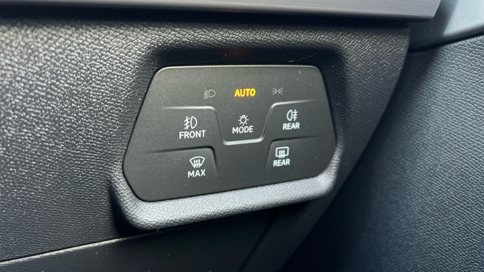 Used SEAT Leon 2022 for sale - 76870819: Photo 42