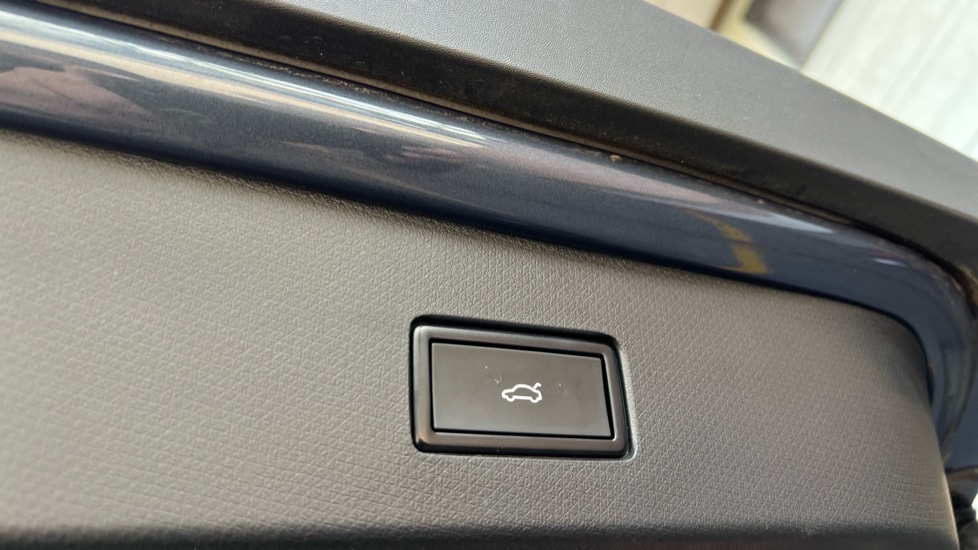 Used Cupra Tavascan 2025 for sale - 76595291: Photo 26