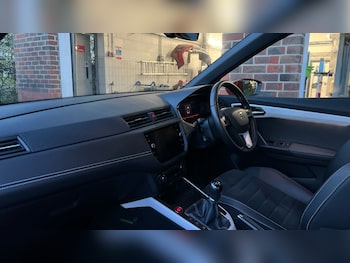 Used SEAT Arona 2018 for sale - 76760728: Photo