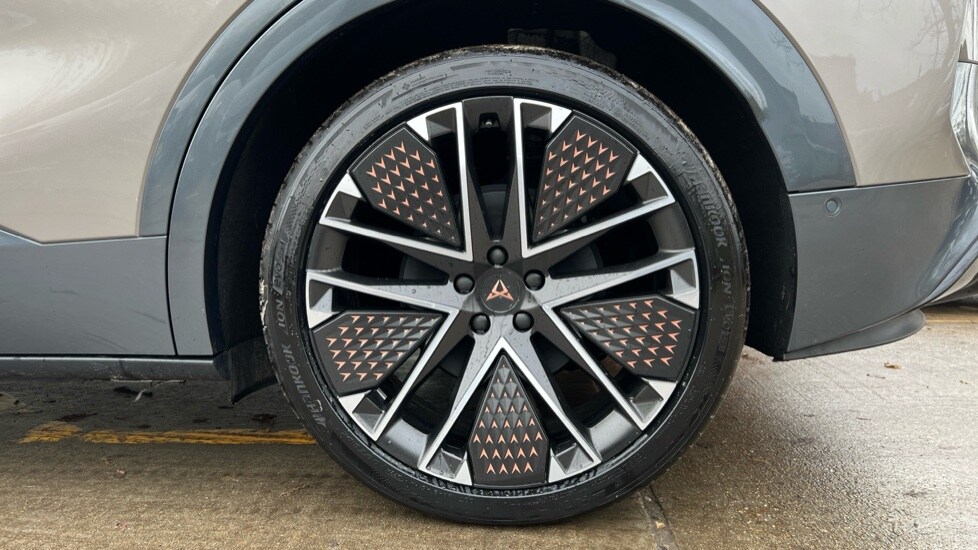 Used Cupra Tavascan 2025 for sale - 76826701: Photo 18