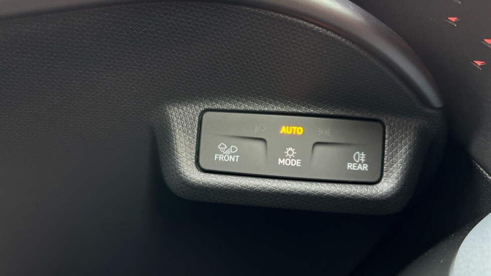 Used Cupra Tavascan 2025 for sale - 76826701: Photo 36