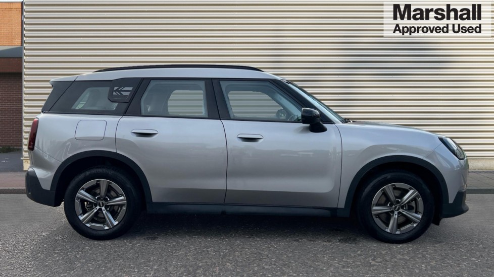 Used MINI Countryman 2024 for sale - 76984016: Photo 2