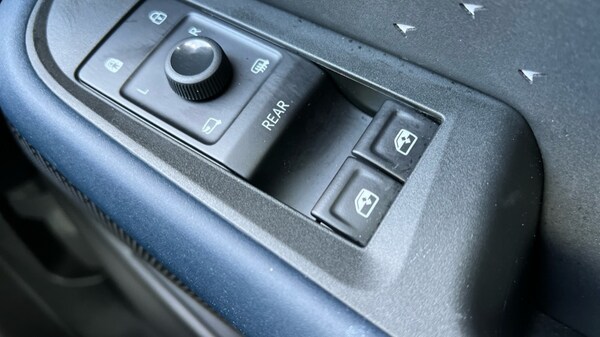 Used Cupra Tavascan 2025 for sale - 76217257: Photo 34