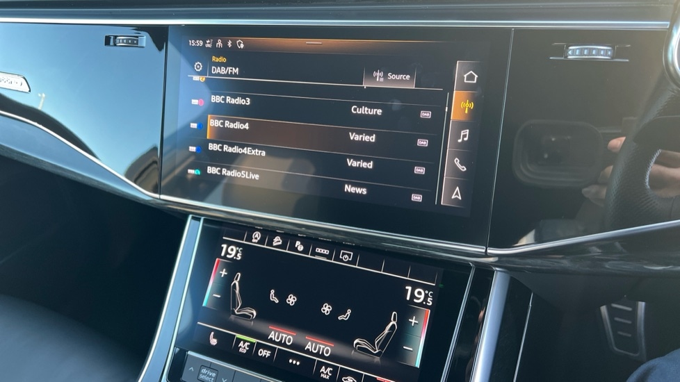 Used Audi Q7 2021 for sale - 76428031: Photo 35