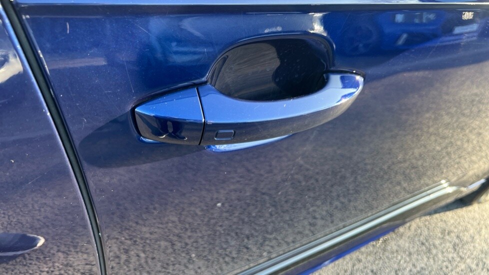 Used Audi Q7 2021 for sale - 76428031: Photo 46