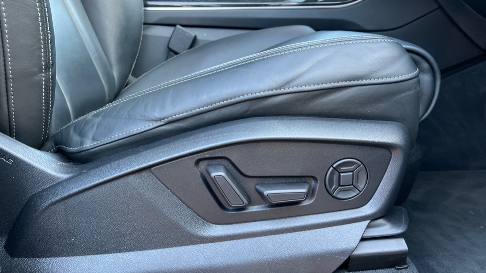 Used Audi Q7 2021 for sale - 76428031: Photo 48