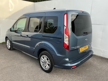 Used Ford Tourneo Connect 2021 for sale - 78573110: Photo
