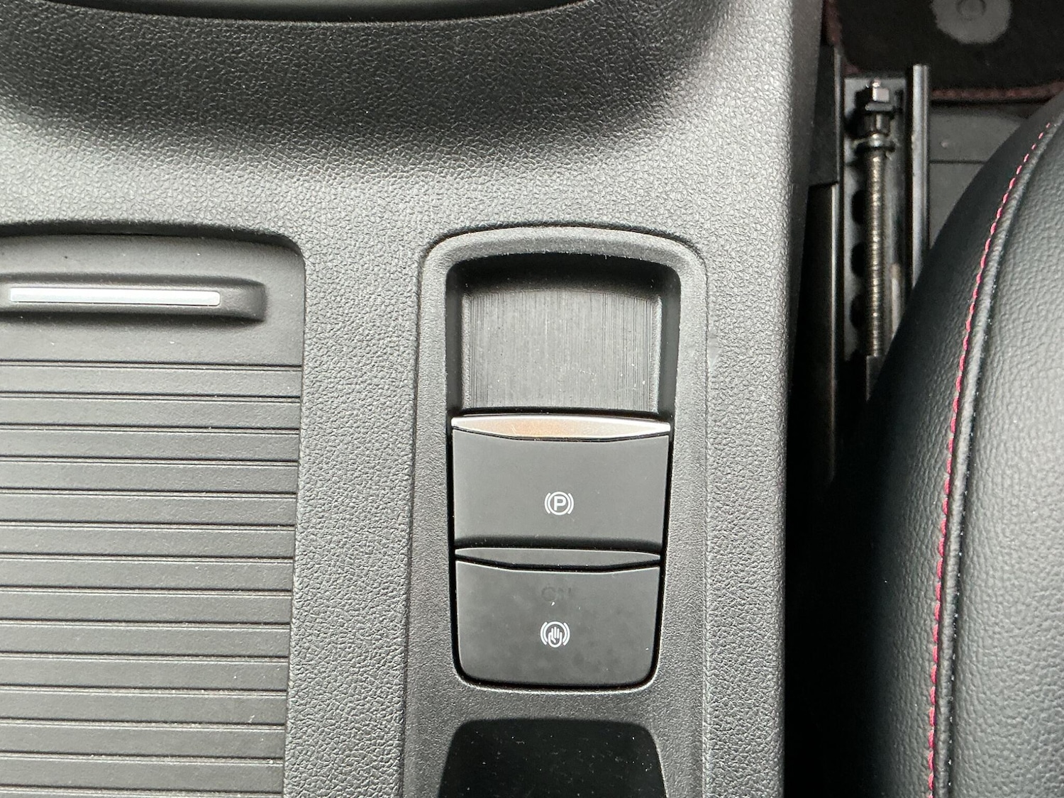 Used Ford Kuga 2020 for sale - 76136523: Photo 23