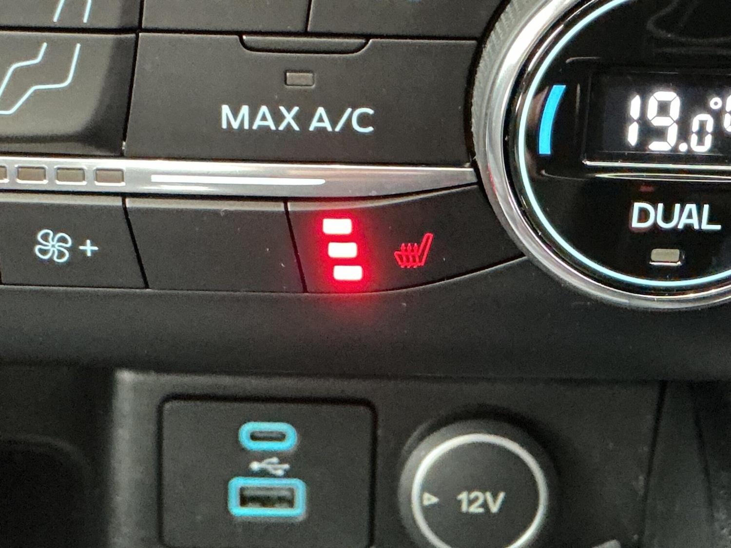 Used Ford Kuga 2020 for sale - 76136523: Photo 26