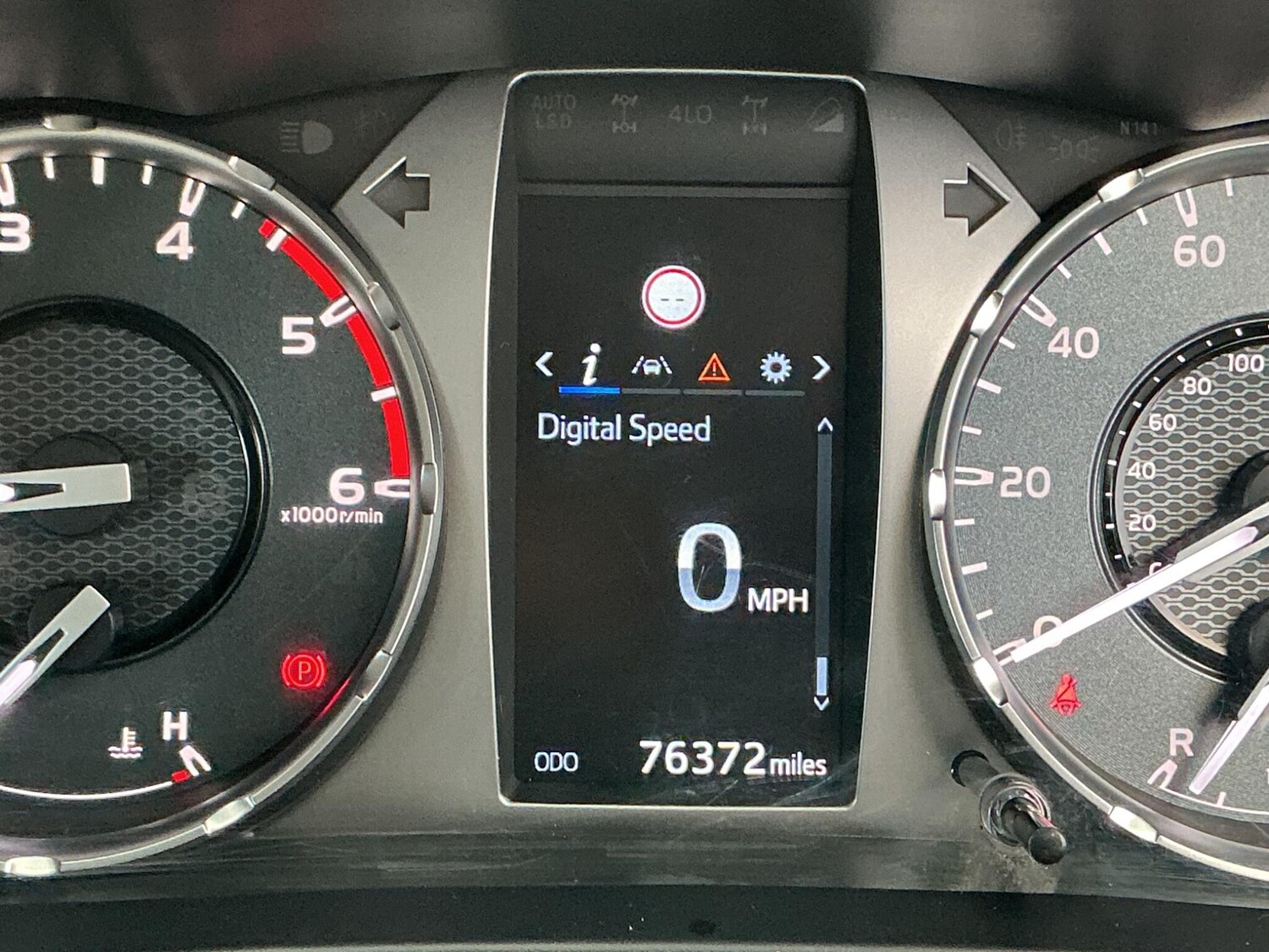 Used Toyota Hilux 2021 for sale - 76282839: Photo 19