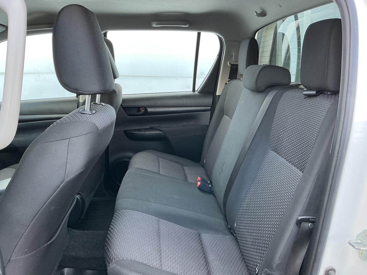 Used Toyota Hilux 2021 for sale - 76282839: Photo 9