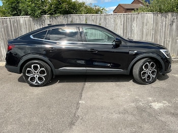 Used Renault Arkana 2023 for sale - 78898339: Photo