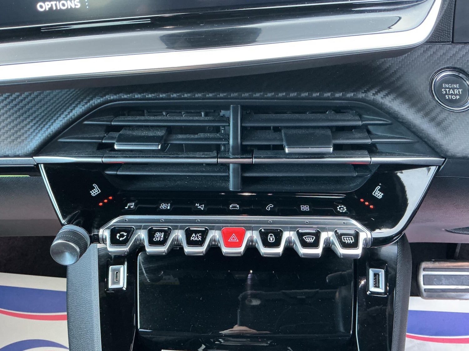 Used Peugeot 2008 2022 for sale - 76752413: Photo 15