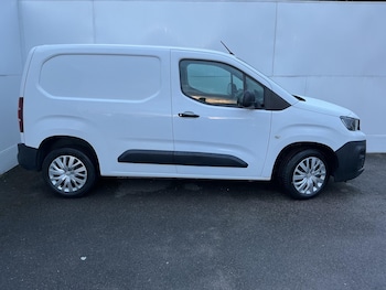 Used Peugeot Partner 2020 for sale - 76608409: Photo