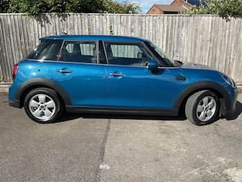 Used MINI Hatch 2021 for sale - 78821815: Photo