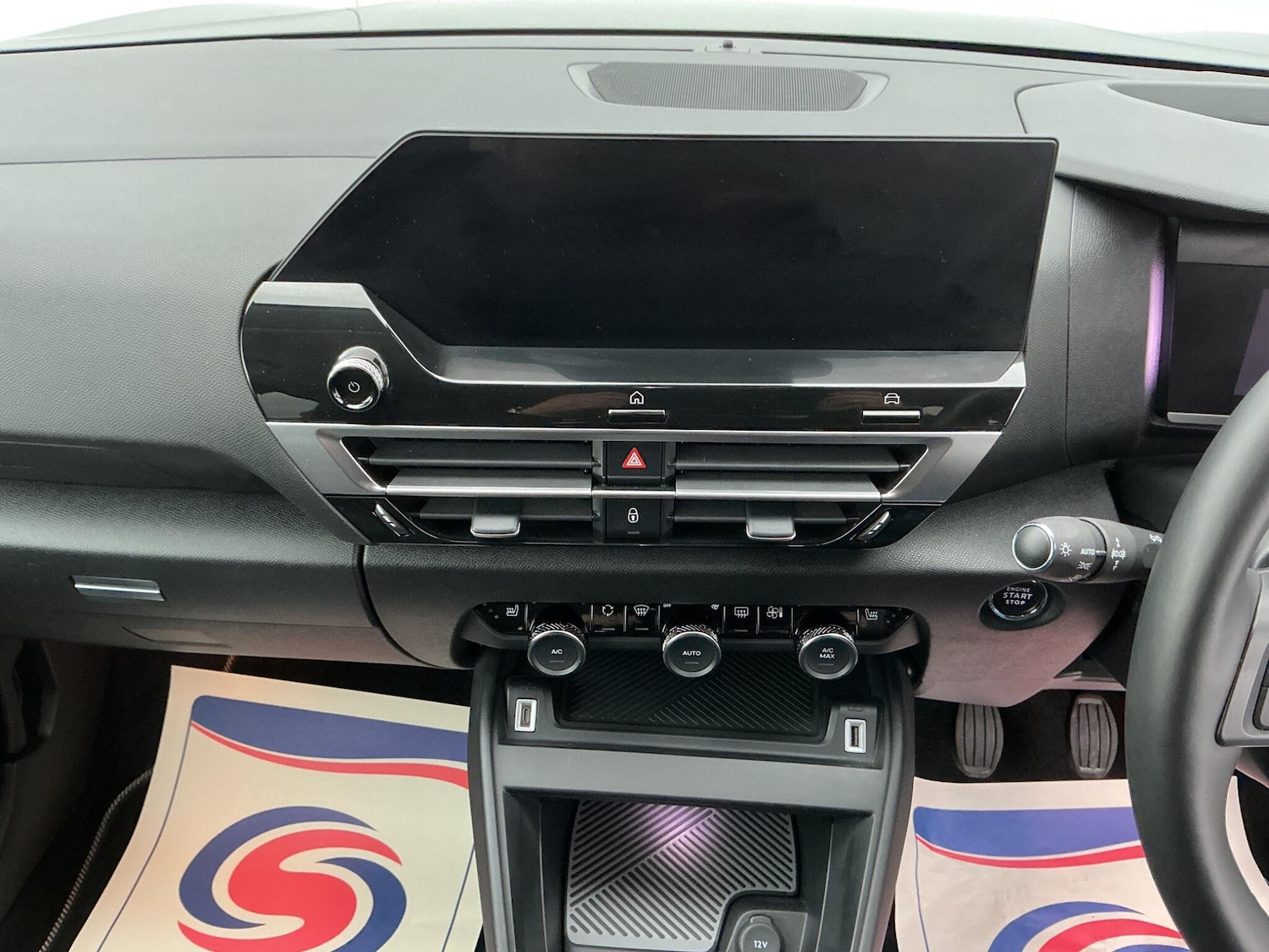 Used Citroen C4 2022 for sale - 76284391: Photo 11