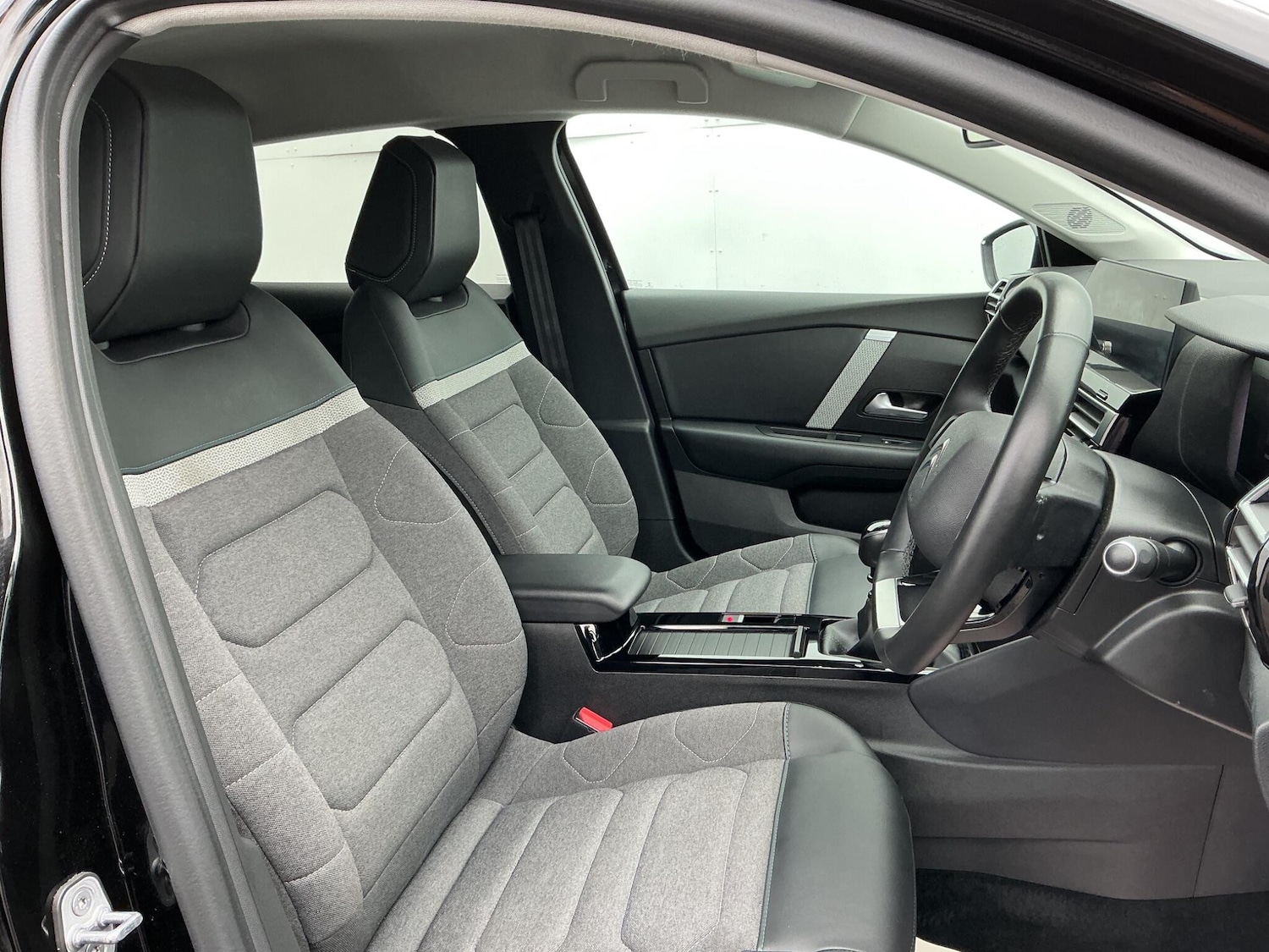 Used Citroen C4 2022 for sale - 76284391: Photo 6