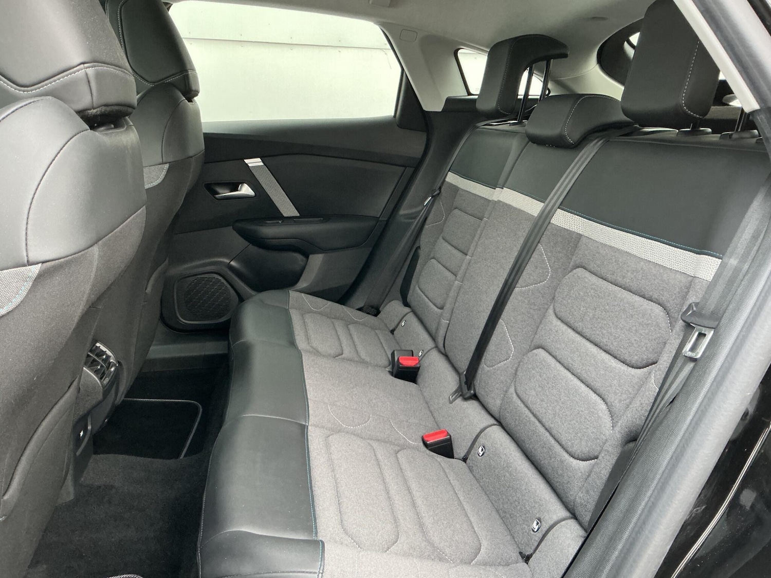 Used Citroen C4 2022 for sale - 76284391: Photo 9