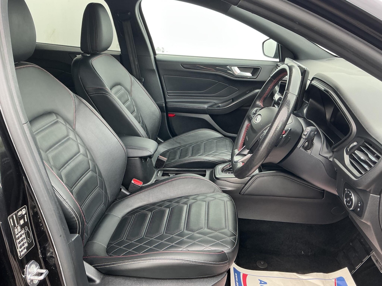 Used Ford Focus 2022 for sale - 76549282: Photo 13