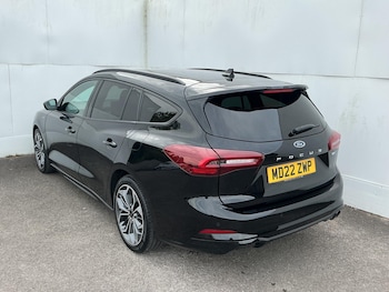 Used Ford Focus 2022 for sale - 76549282: Photo