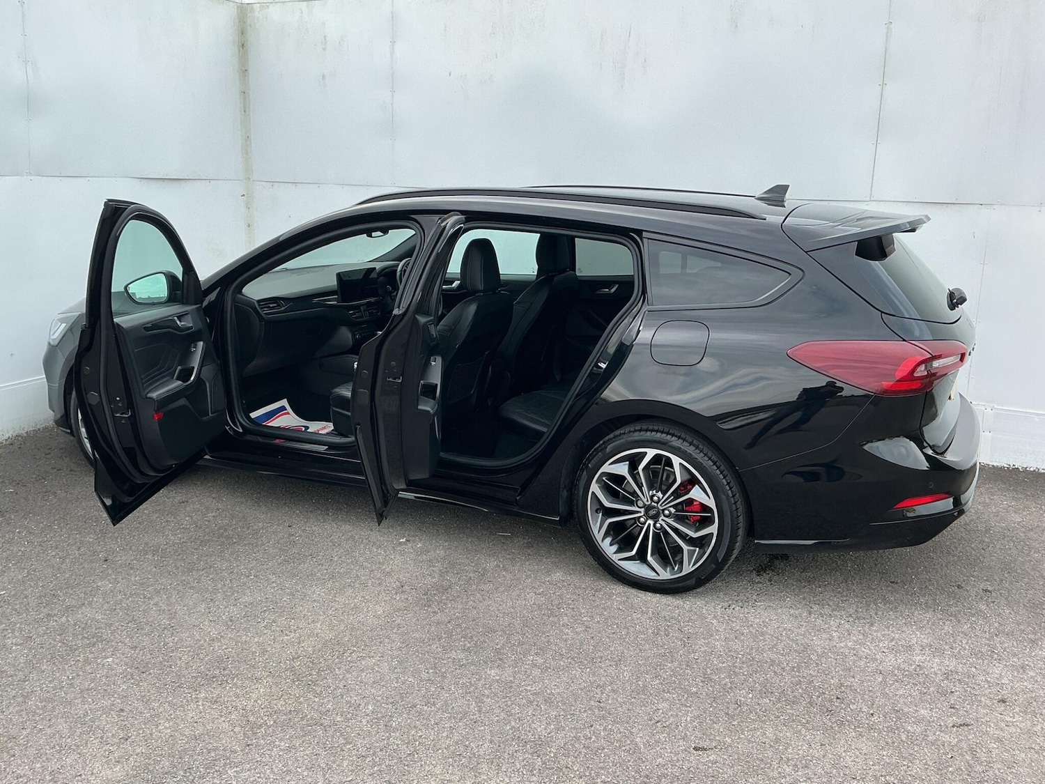 Used Ford Focus 2022 for sale - 76549282: Photo 5