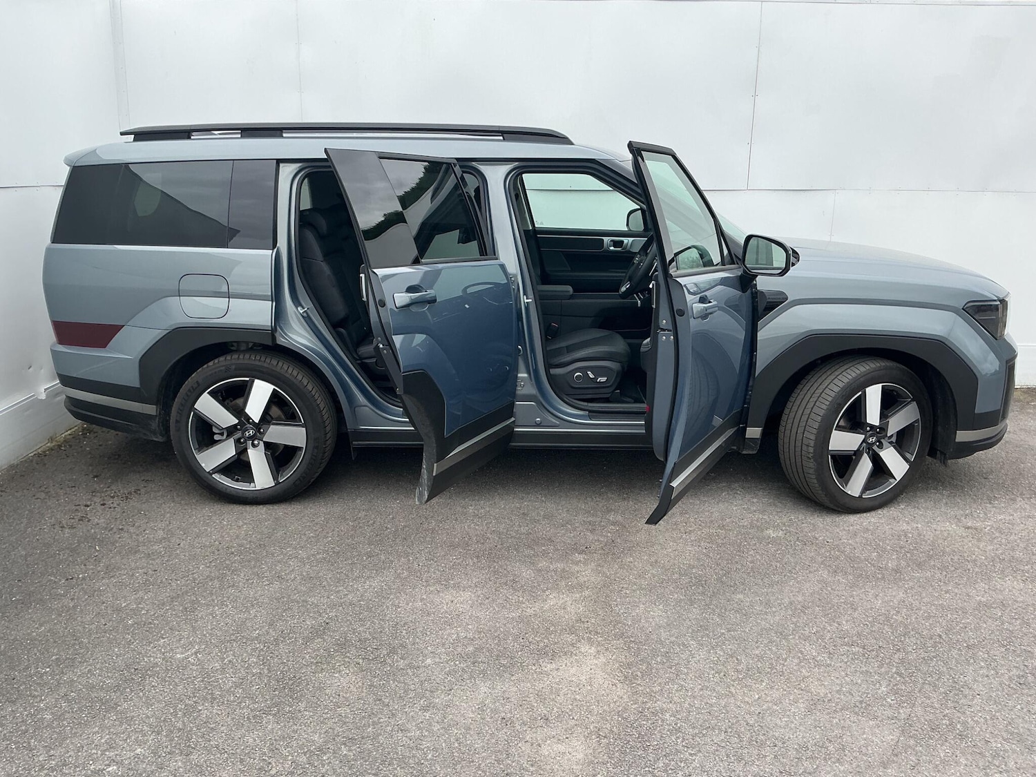 Used Hyundai Santa Fe 2025 for sale - 78204012: Photo 24