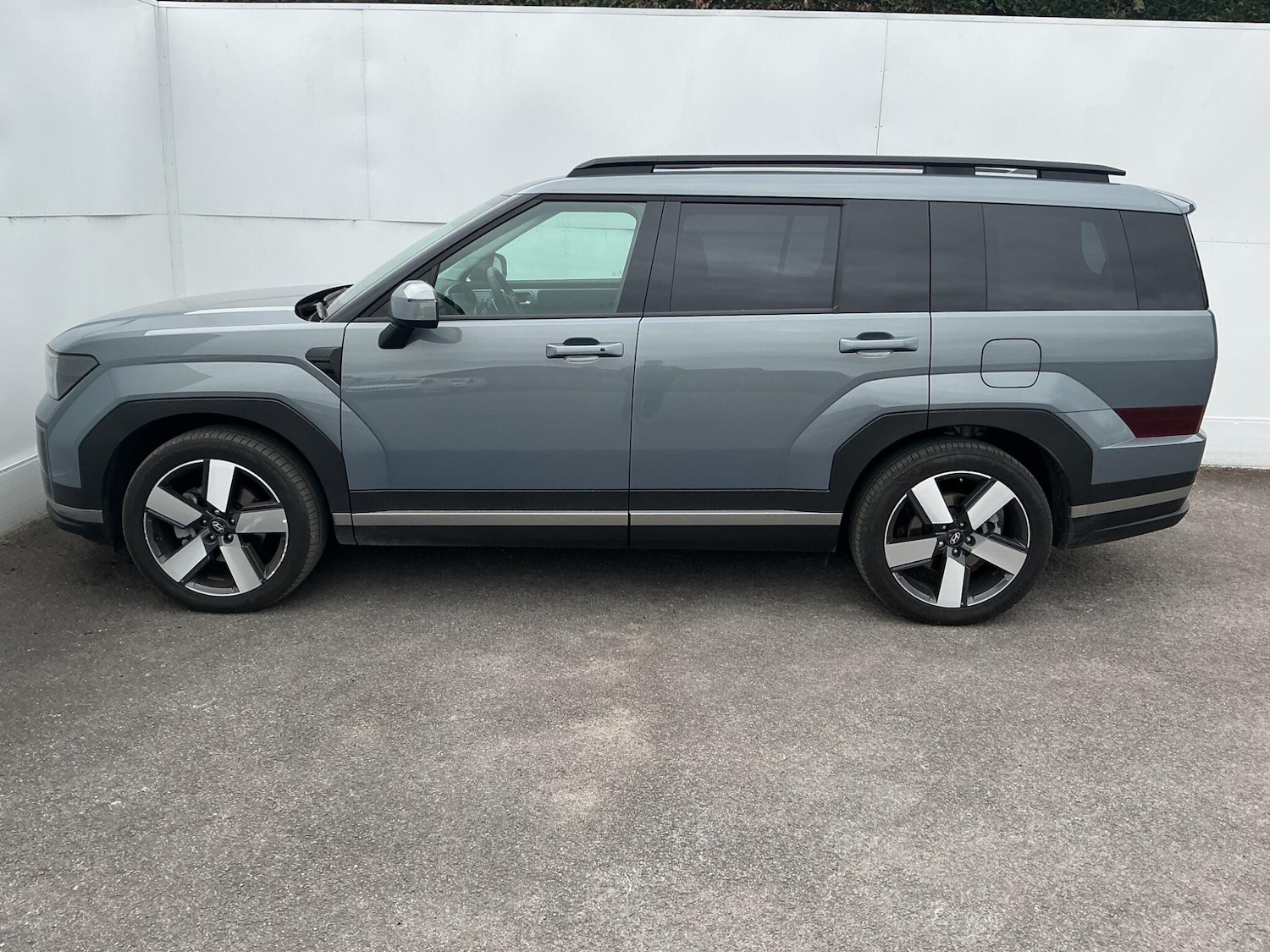 Used Hyundai Santa Fe 2025 for sale - 78204012: Photo 3