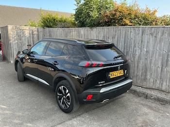 Used Peugeot 2008 2023 for sale - 79464632: Photo