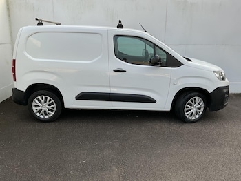 Used Citroen Berlingo 2021 for sale - 76348891: Photo