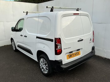 Used Citroen Berlingo 2021 for sale - 76348891: Photo