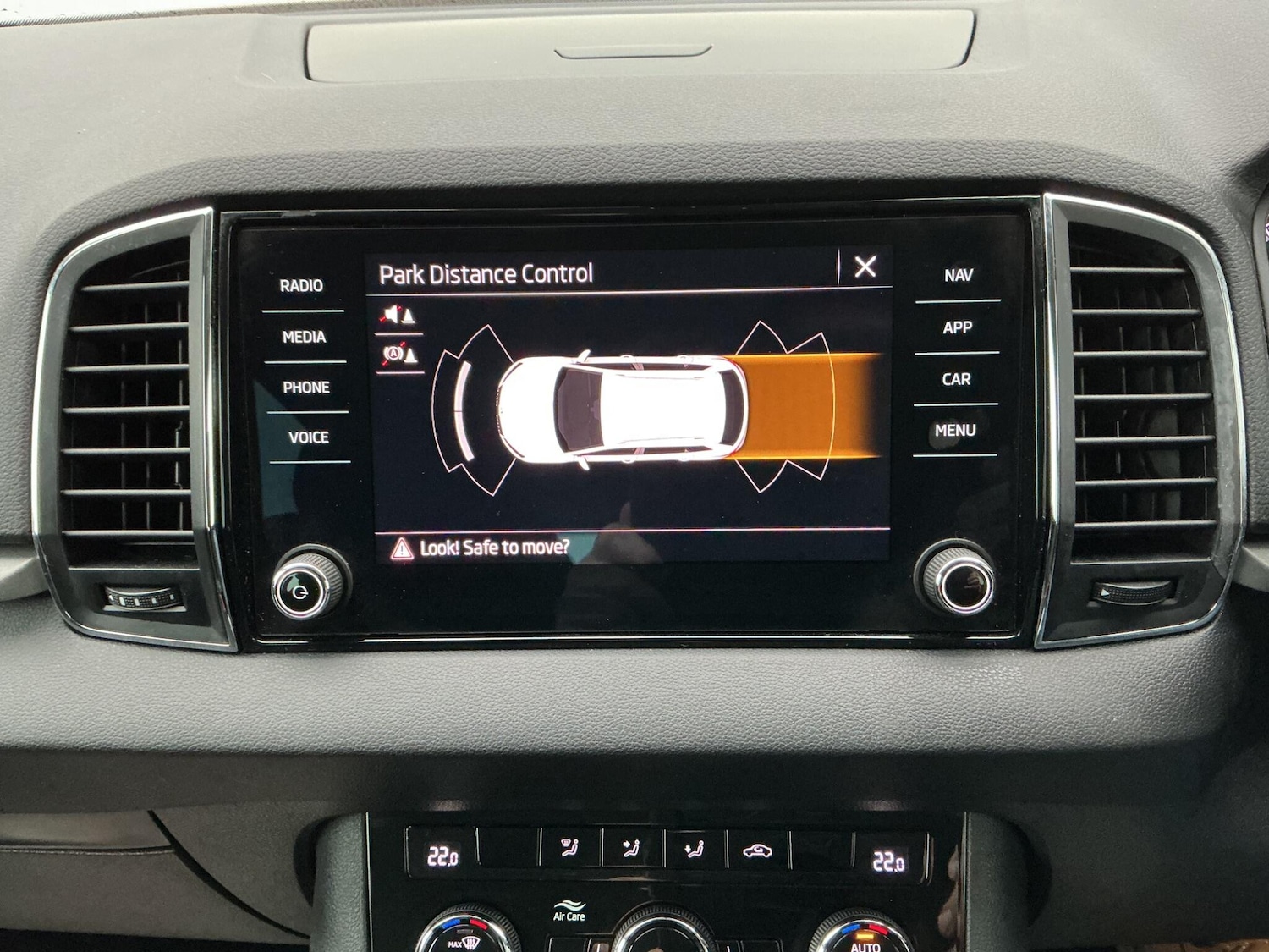 Used Skoda Karoq 2021 for sale - 77883521: Photo 15